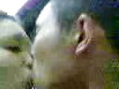 Sweet teen Liza იძენს stepdad- ის მაიო ფული